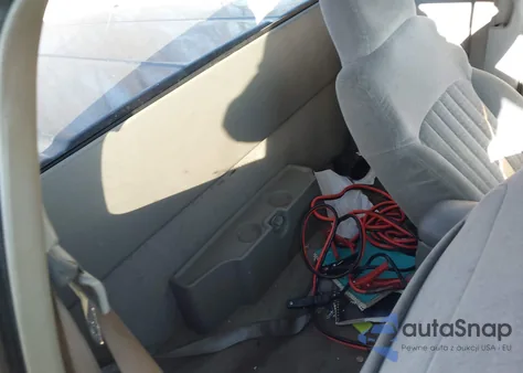 1999 Chevrolet S-10 Ls z USA, uszkodzony, nr VIN 1GCCS19X1X8119376